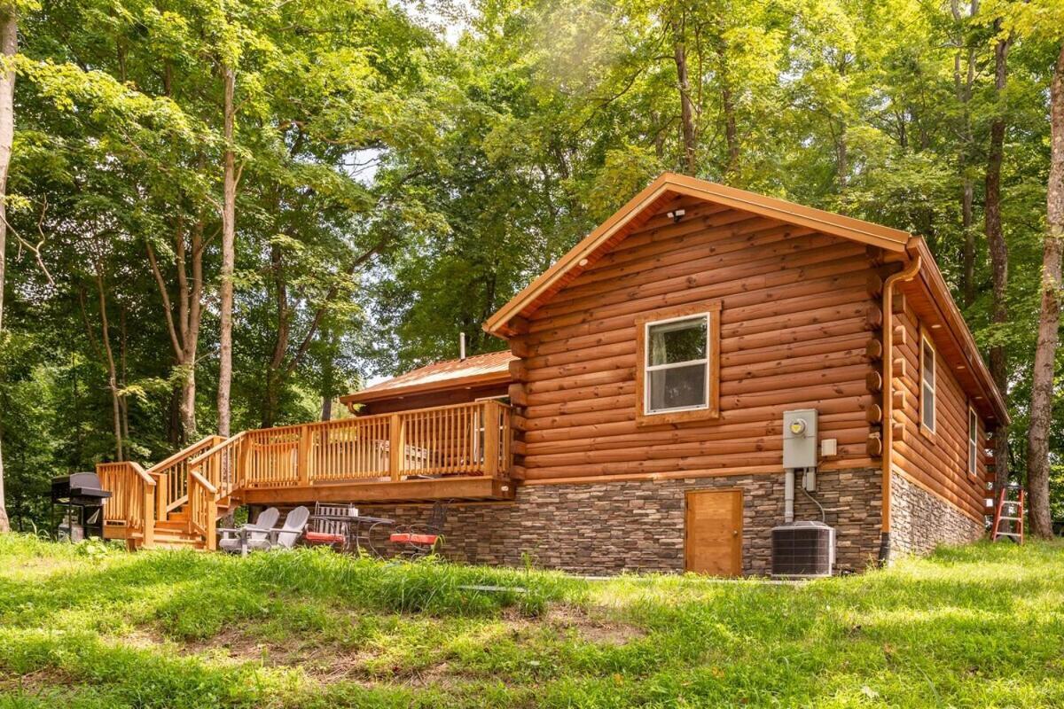 Secluded Wooded Cabin Near The Hocking Hills New Straitsville Buitenkant foto